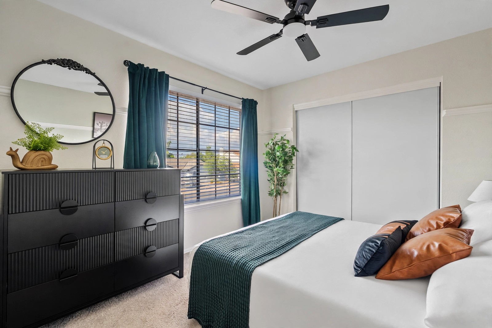 Bedroom six with queen bed
